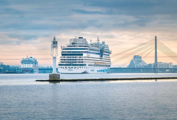 Kruīzi Rīgas ostā