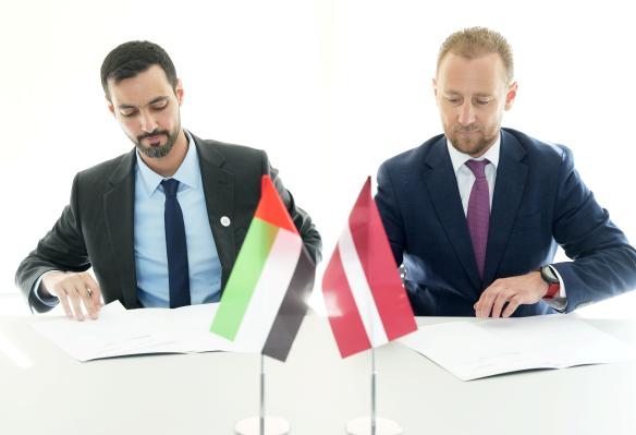 MoU Rīgas osta un globālo ostu operators AD Ports Group