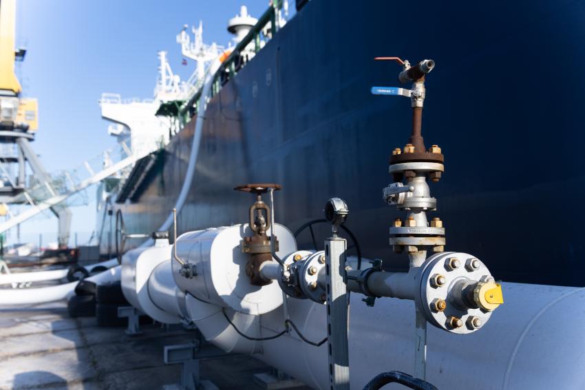 CERRO ALTO EXPLORER izkraušanas process